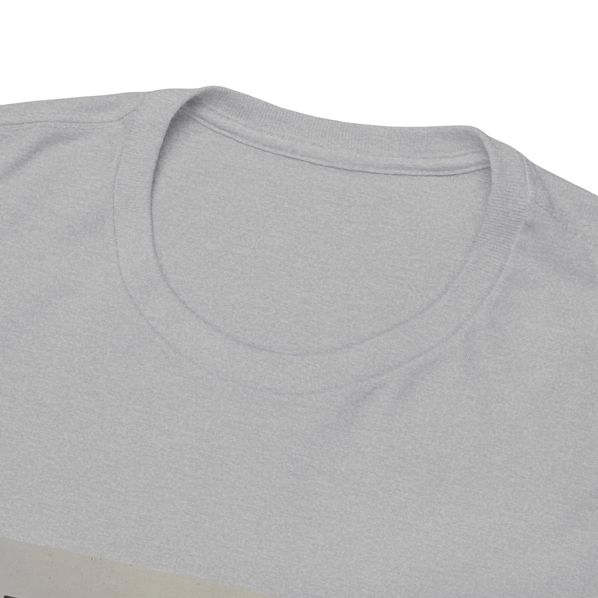 Hop ti mist Vintage Text Tee — Minimal German Phrase Shirt