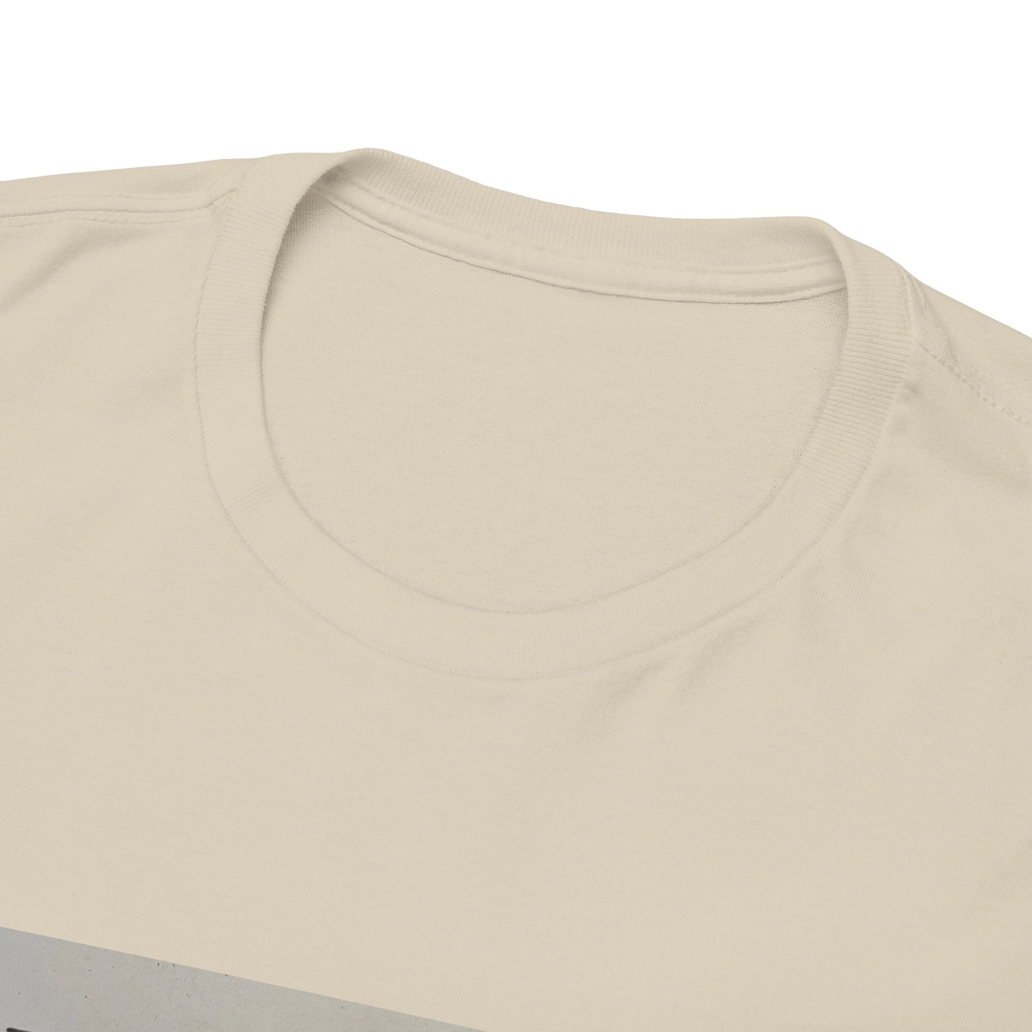 Hop ti mist Vintage Text Tee — Minimal German Phrase Shirt